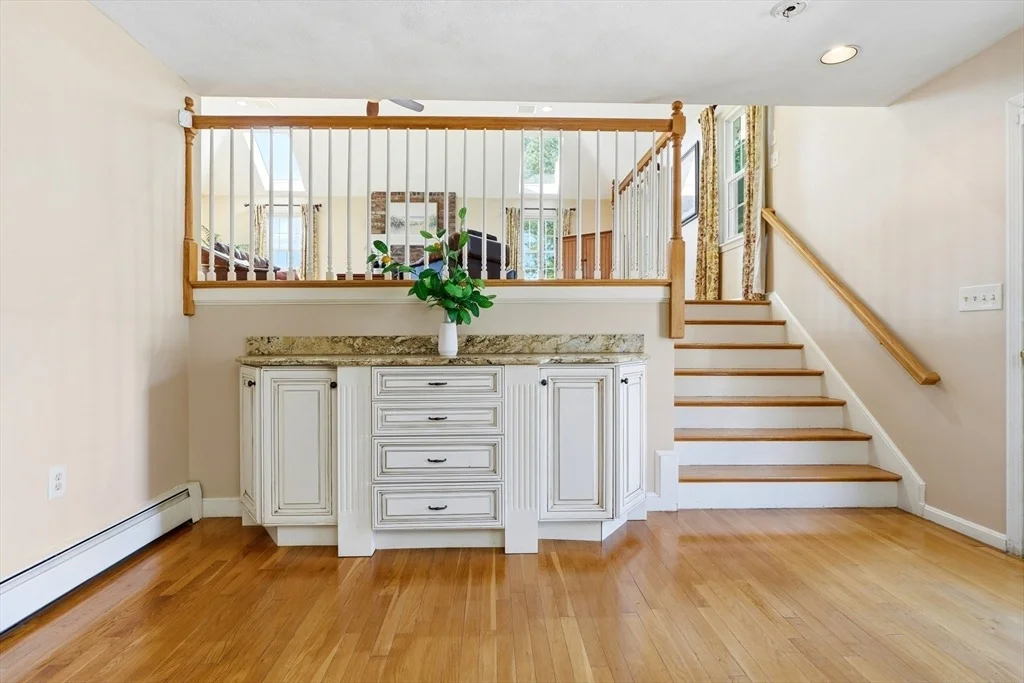Photo of 9 Belknap Dr