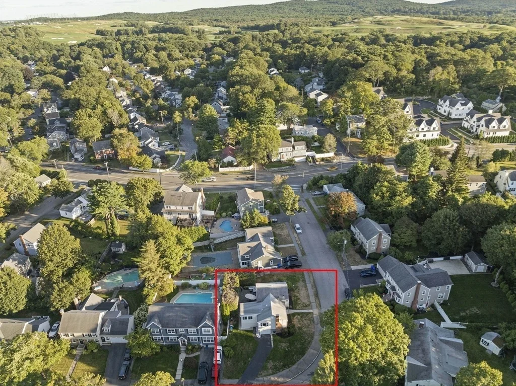 Photo of 17 Badger Cir