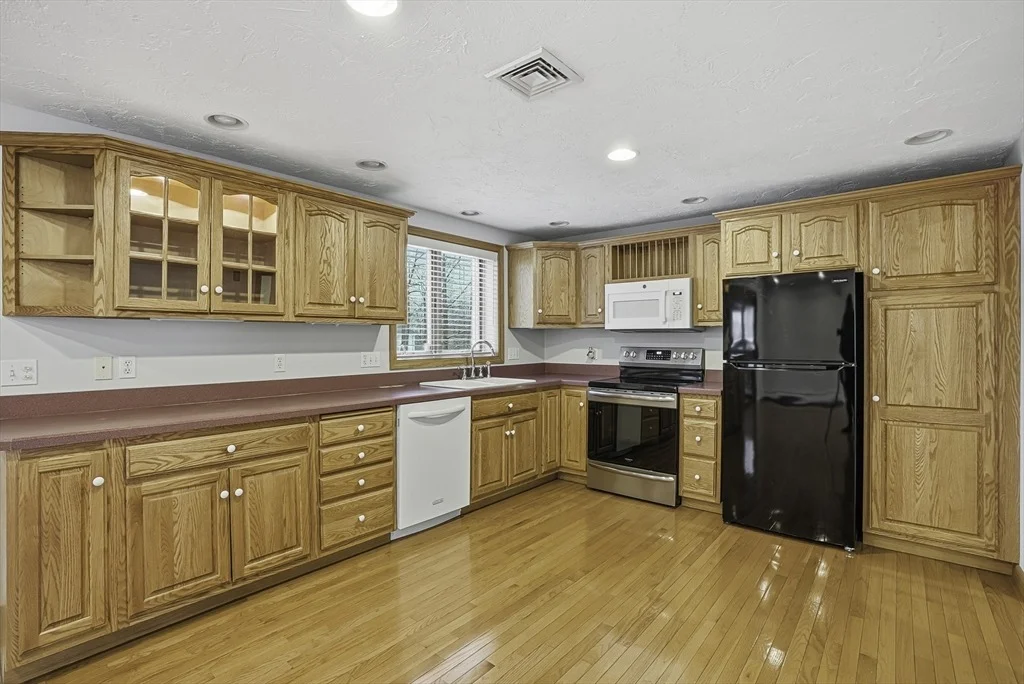 Photo of 38 Walker Ave Ext