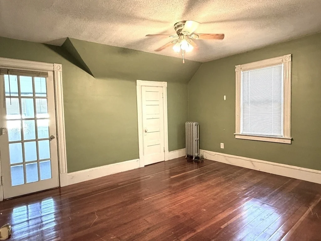 Photo of 26 Byron Street