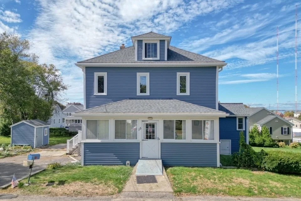 Photo of 15 2nd St
