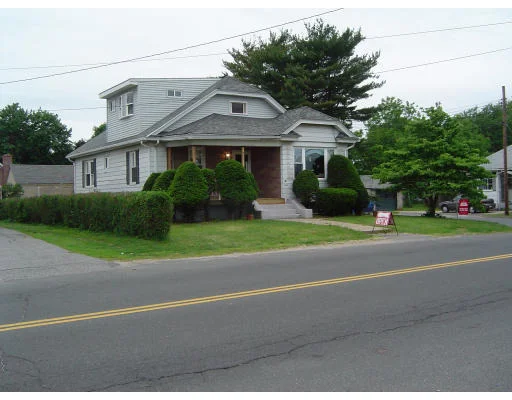 Photo of 35 Lockland Avenue