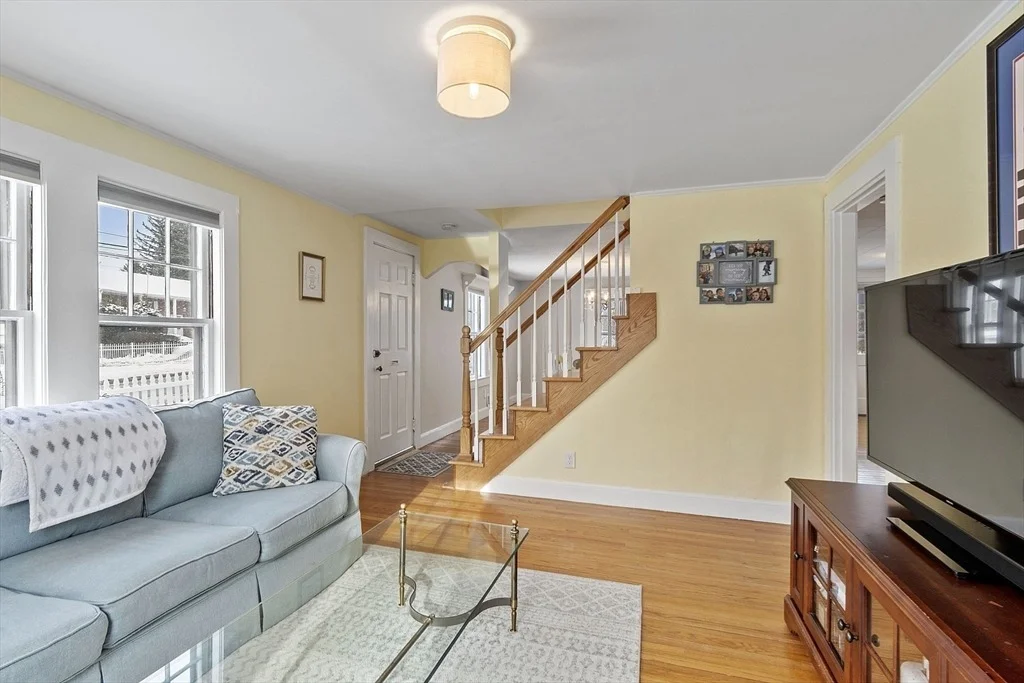 Photo of 232 Lowell St
