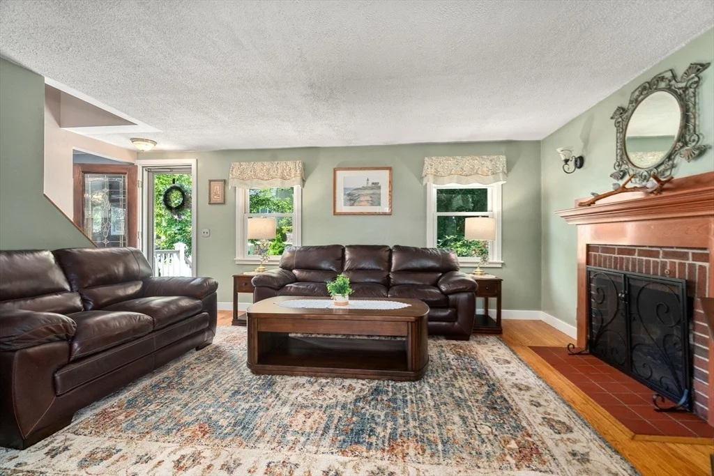 Photo of 86 Redfield Rd