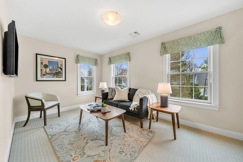 Photo of 52 Longacre Road