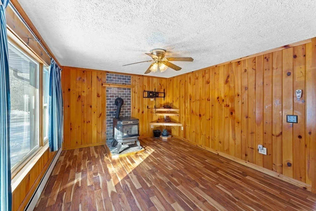 Photo of 12 Ethier Dr