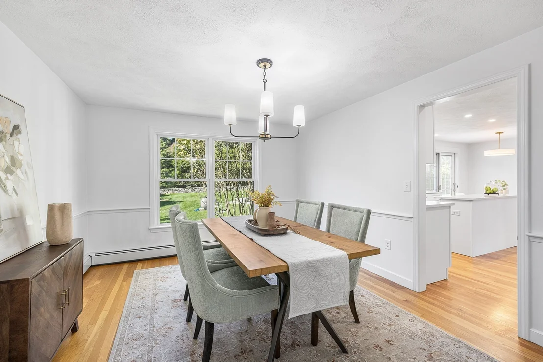 Photo of 8 Lantern Ln