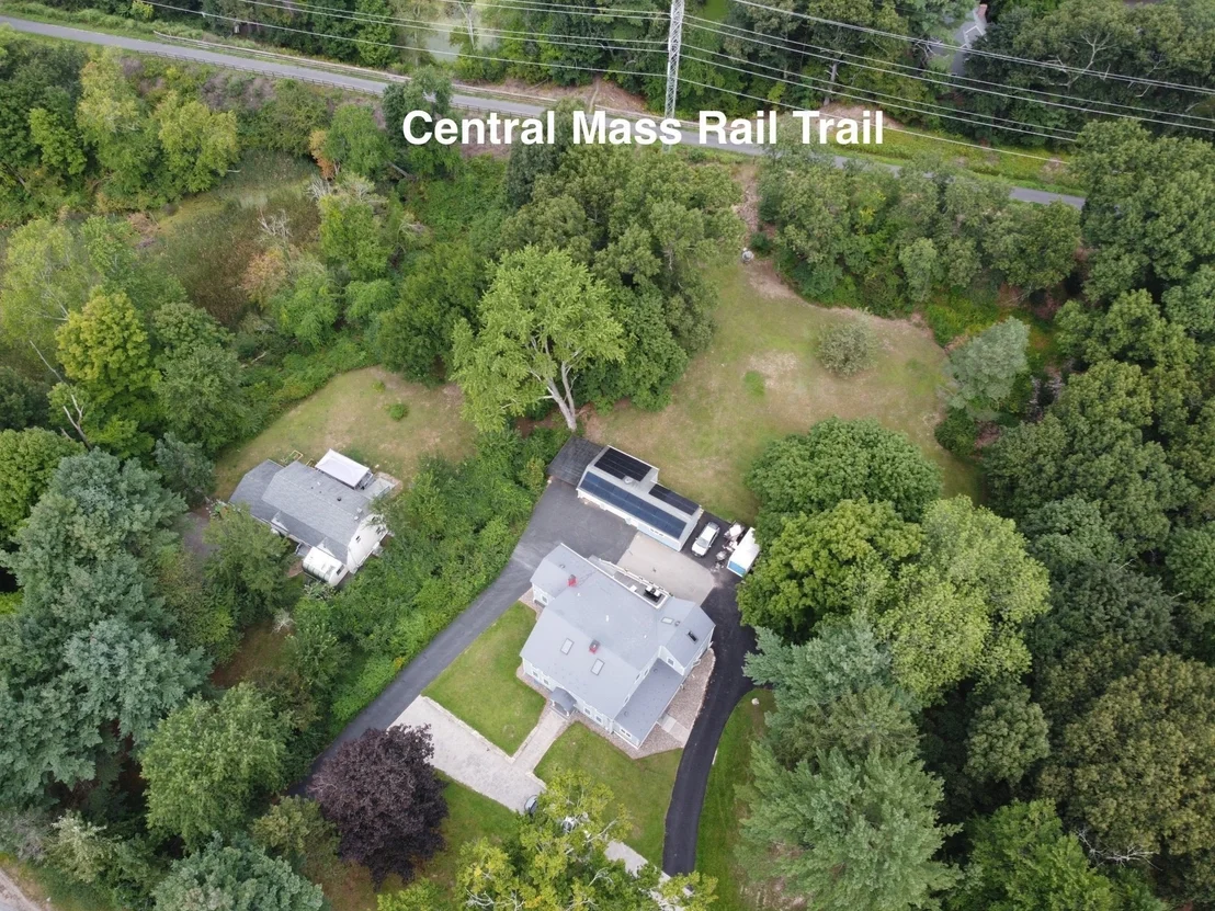 Photo of 202 Boston Post Rd