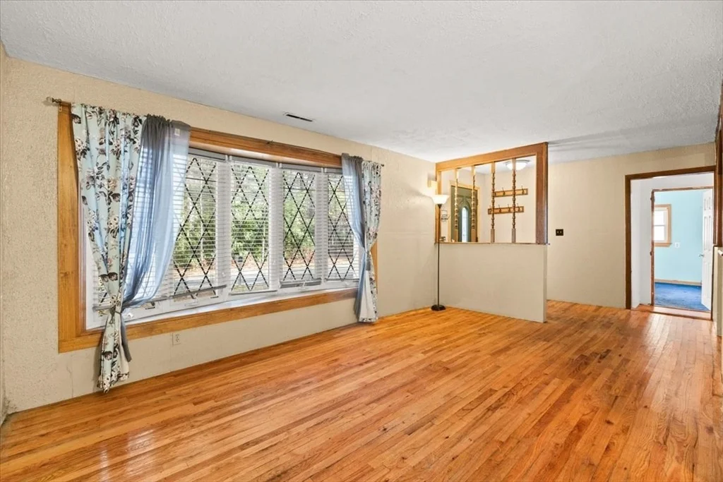 Photo of 98 Glen Echo Blvd
