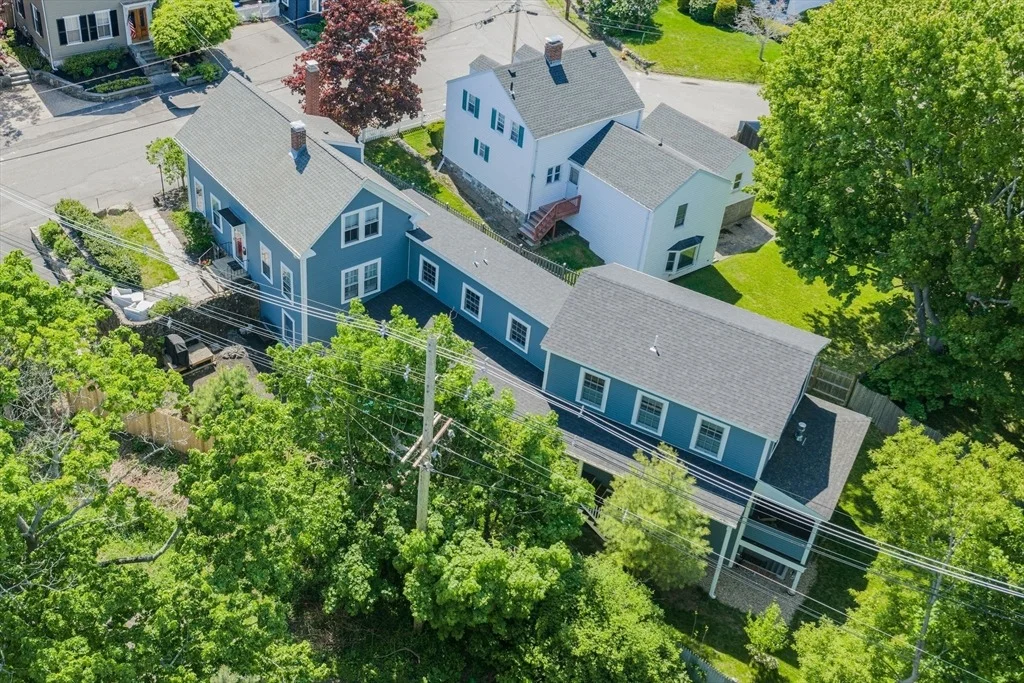 Photo of 27 Maverick St