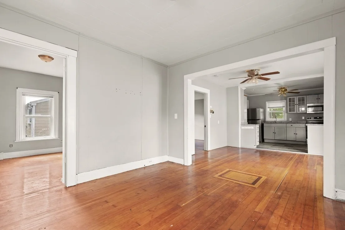 Photo of 75 Sterling Ave