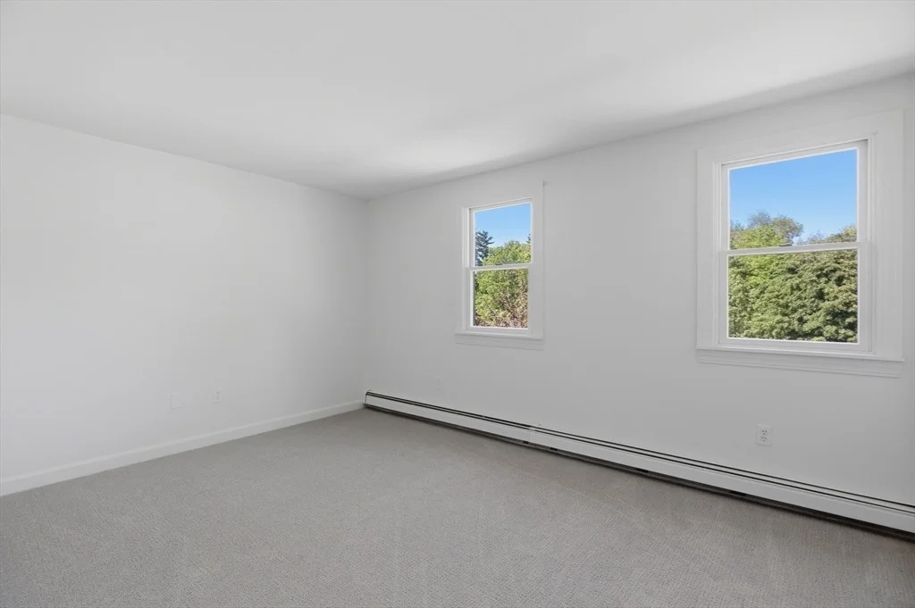 Photo of 27 Greentree Lane