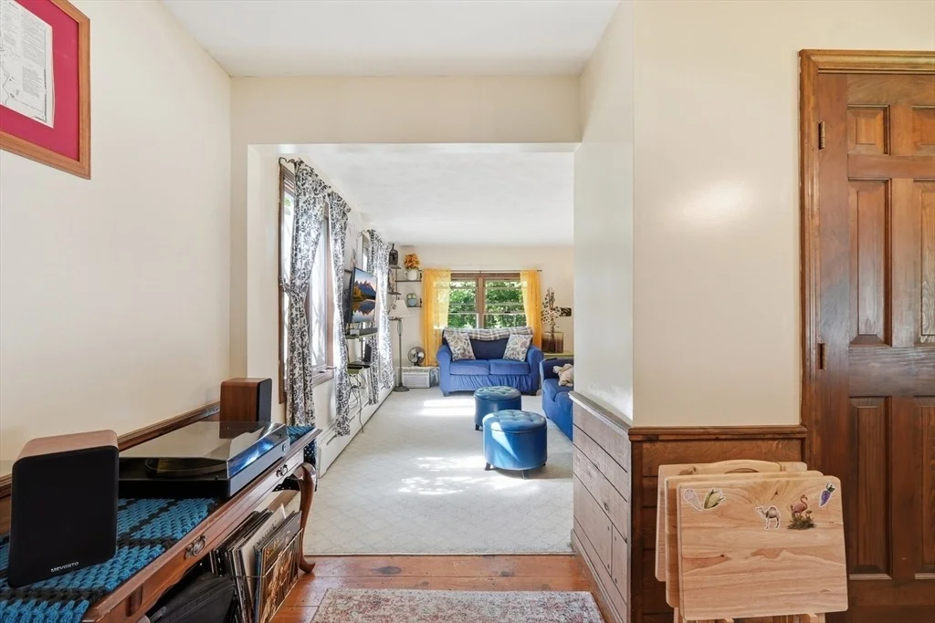 Photo of 151 Narrows Rd