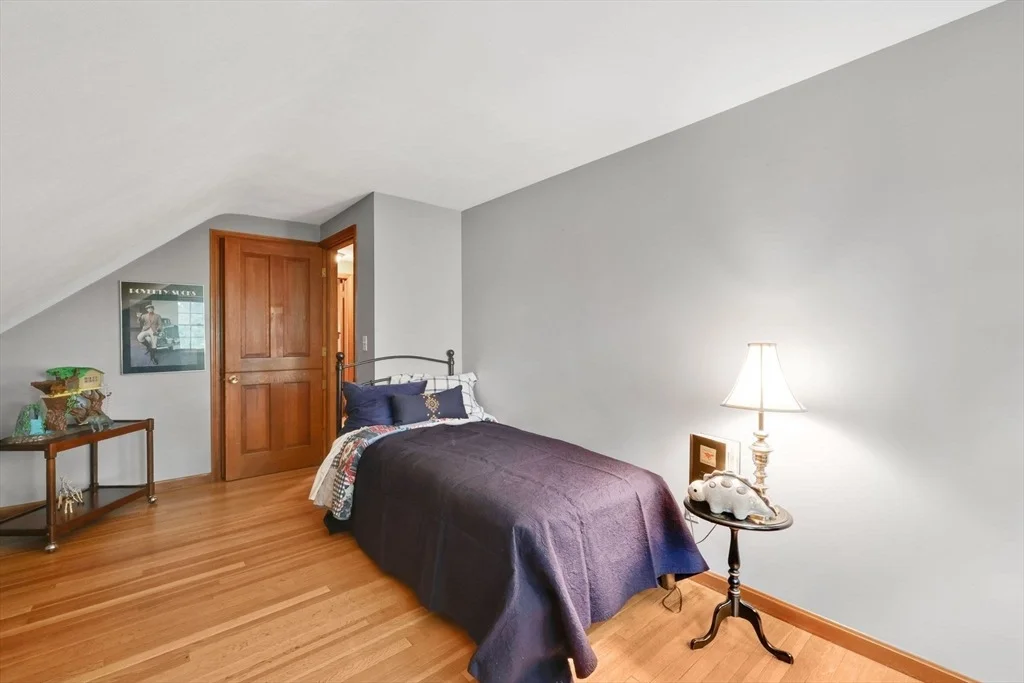 Photo of 96 Roberta Cir