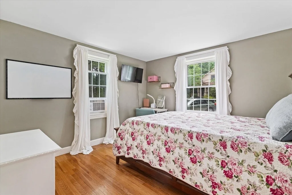 Photo of 46 Bancroft Rd