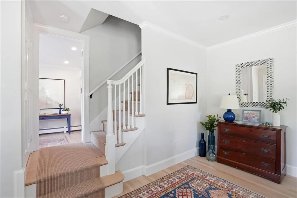 Photo of 77 Cushing Road
