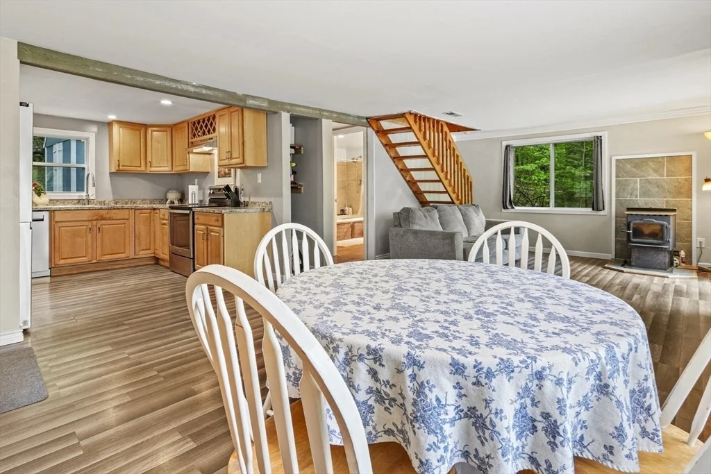 Photo of 91 Deer Bay Rd