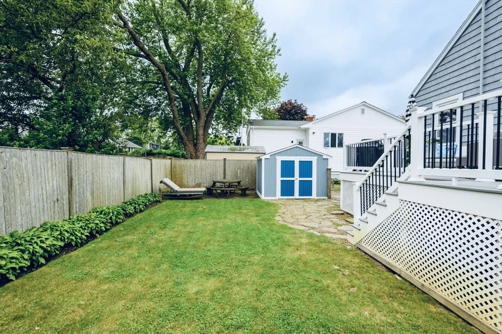 Photo of 22 E