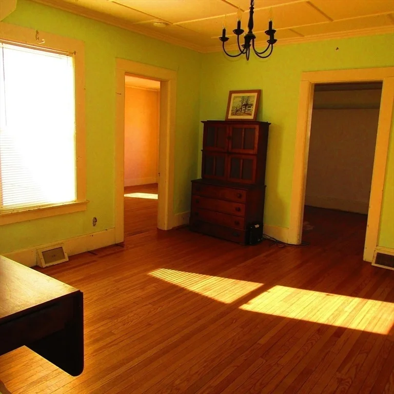 Photo of 86 North Maple Street