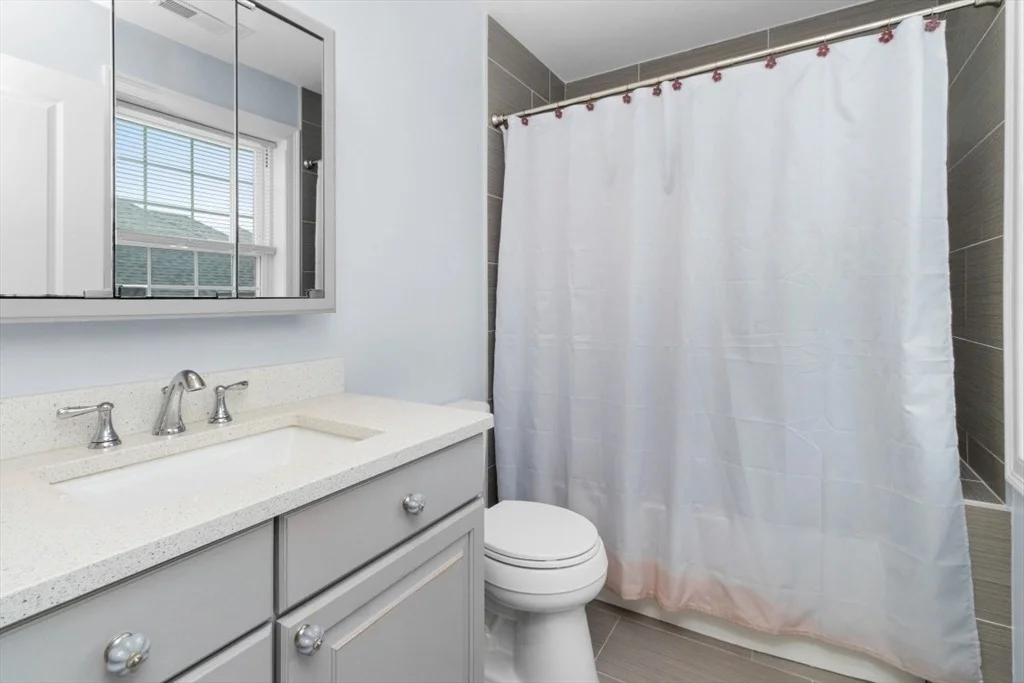 Photo of Unit 2 at 19 Everett Street