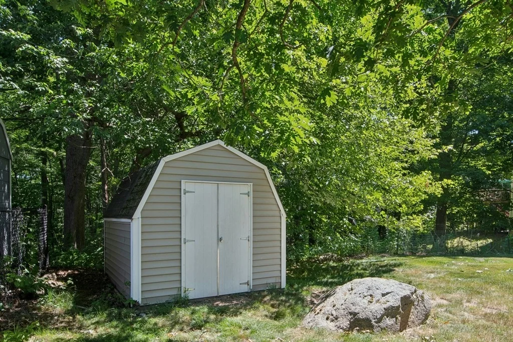 Photo of 37 Mark Dr