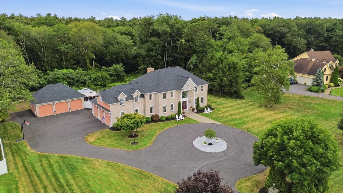 Photo of 55 Squire Shaler Ln