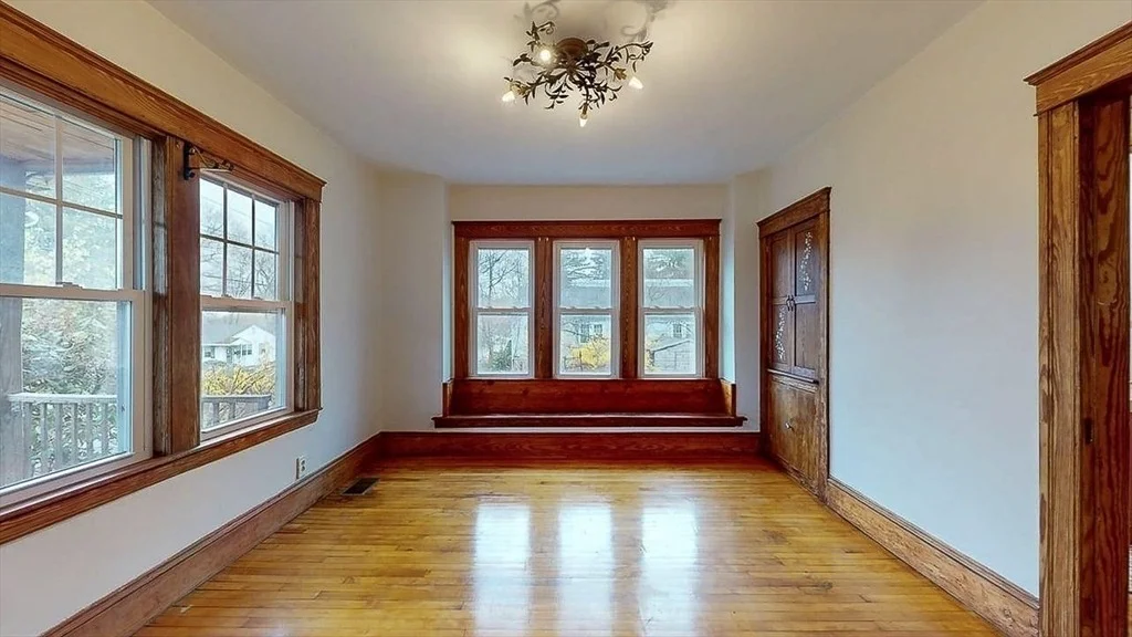Photo of 86 Saint Nicholas Ave