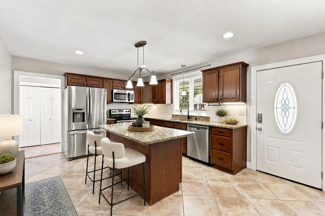Photo of 8 Caddyshack Dr
