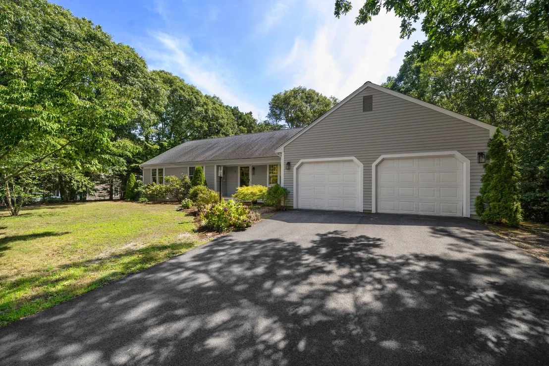 Photo of 11 Fairways Drive