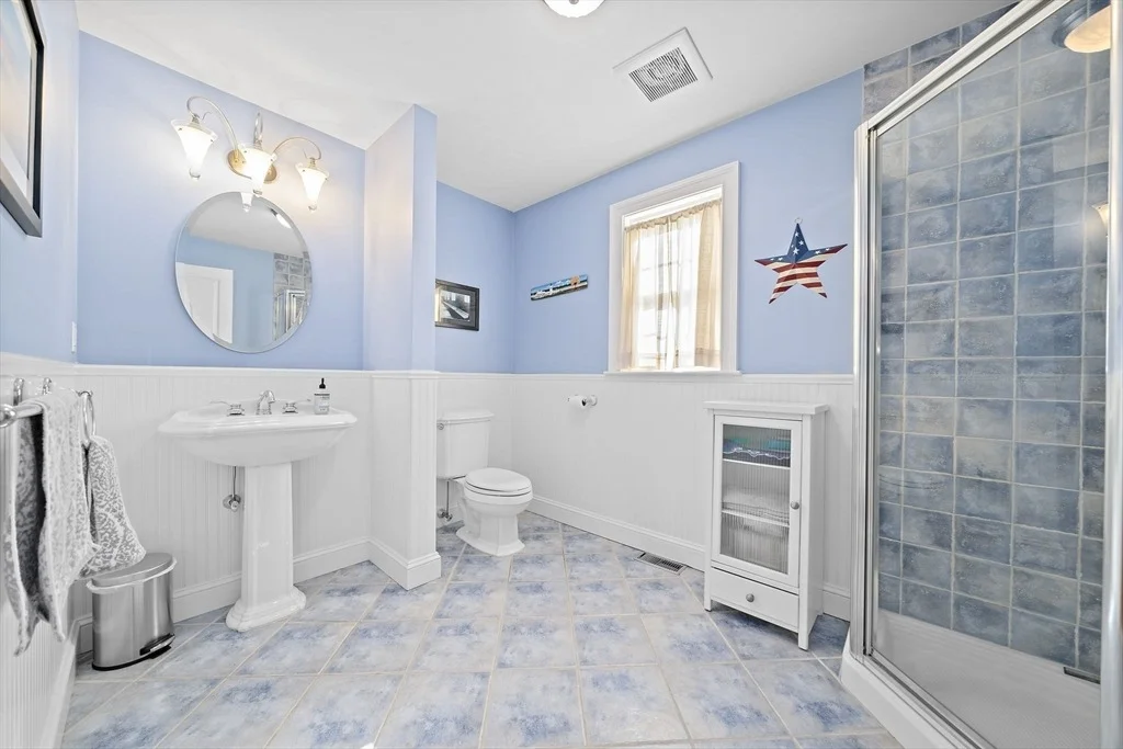 Photo of 146 Eleanor Dr