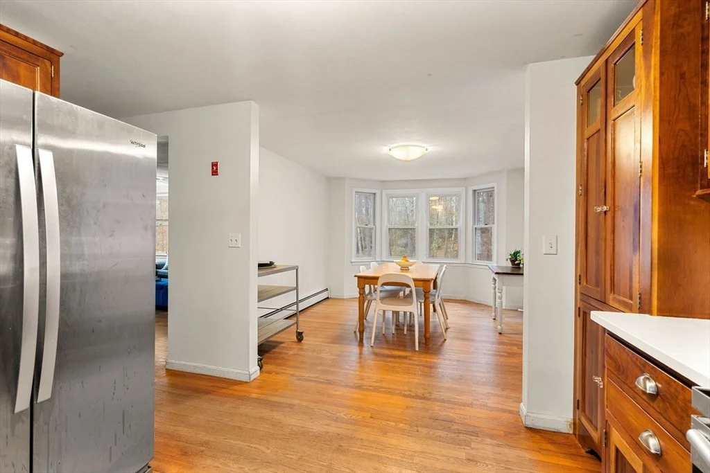Photo of 192 Warren Rd