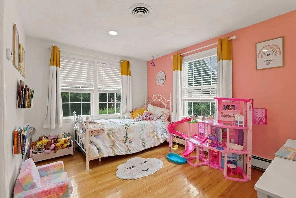 Photo of 27 Alden Rd