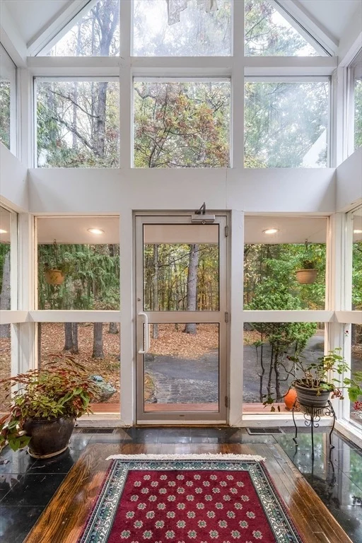 Photo of 34 Whitcomb Road