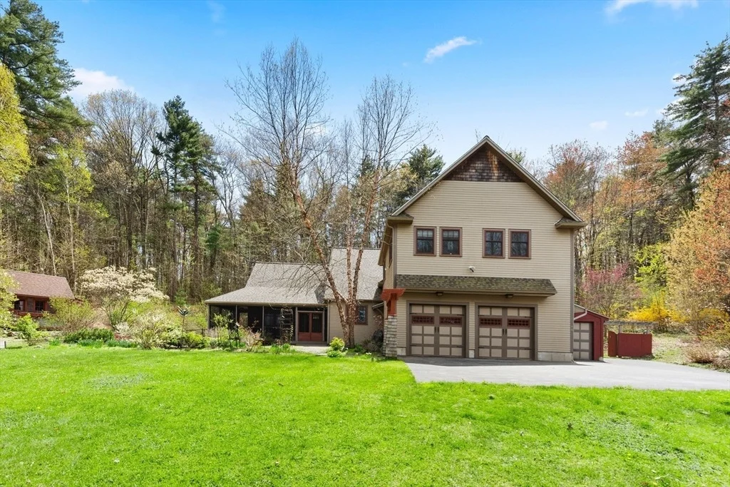 Photo of 144 Brook St