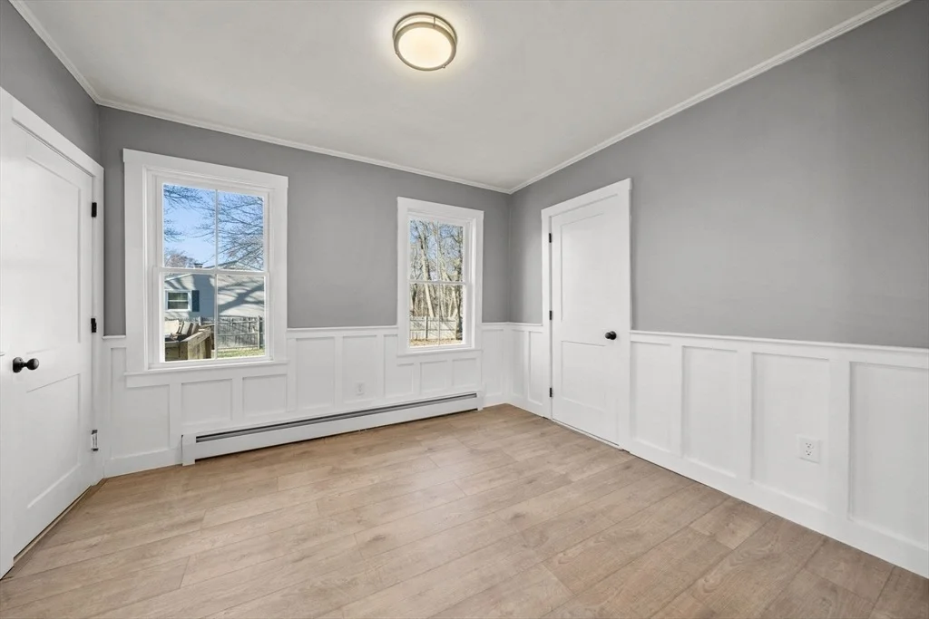 Photo of 31 Dexter St