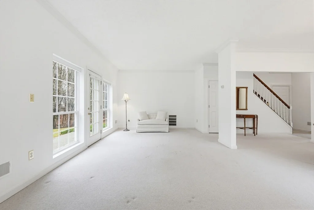 Photo of 6 Balcom Dr.