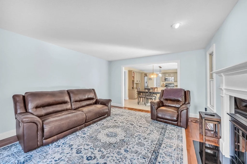 Photo of 171 Munger Hill Rd