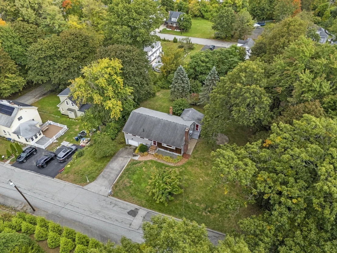 Photo of 30 Lee Rd