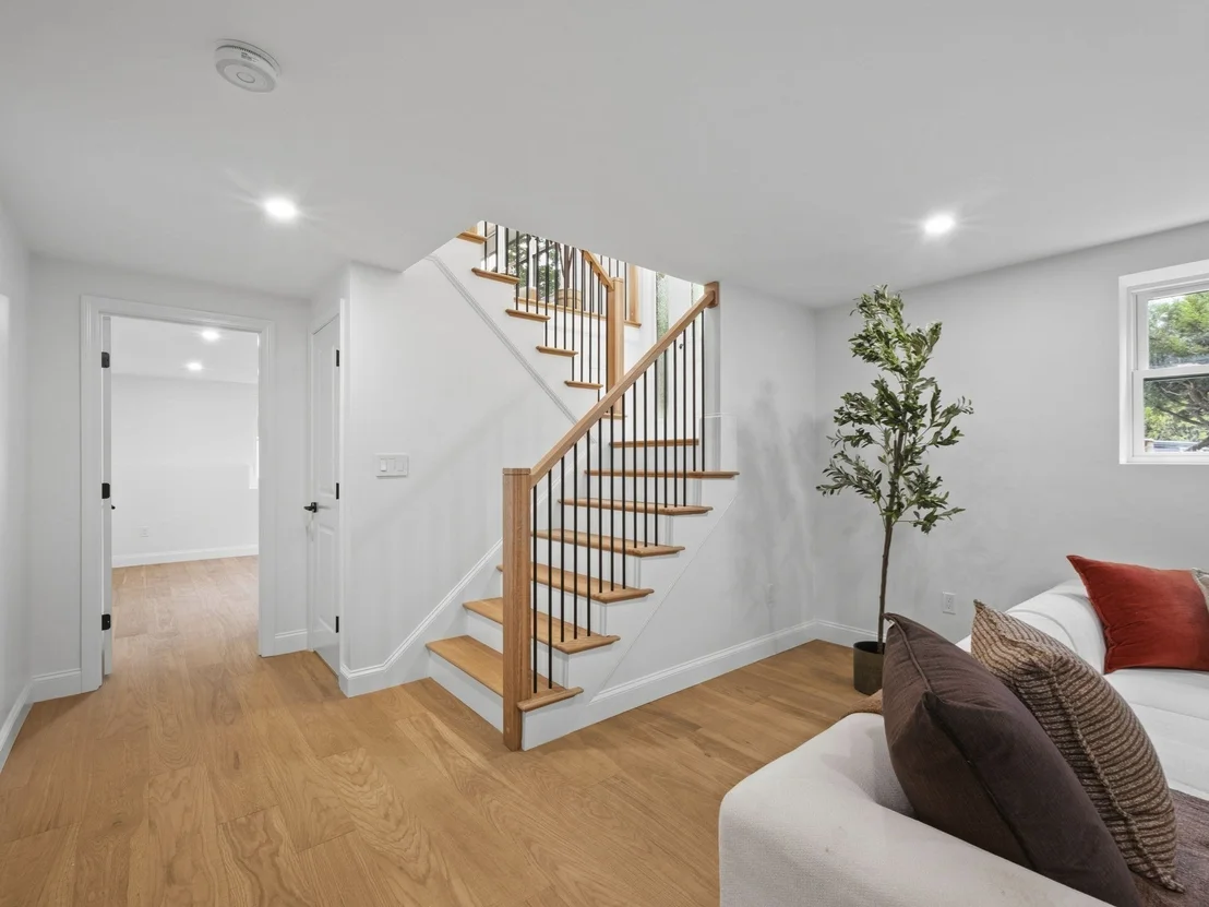 Photo of 175 West St
