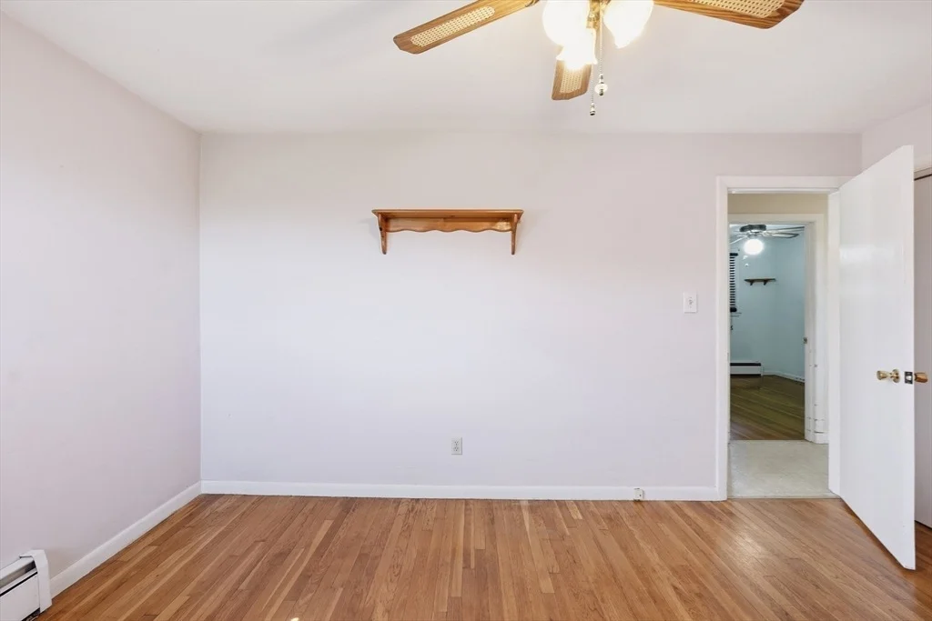 Photo of 43 Robin Rd
