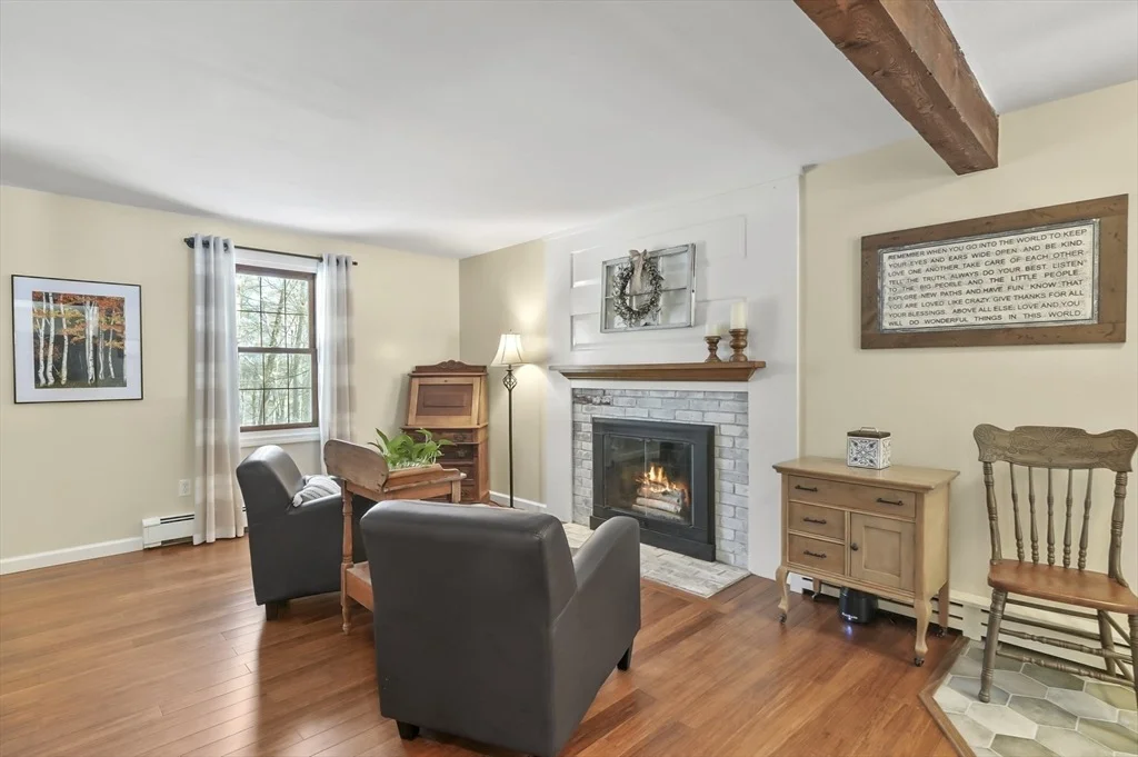 Photo of 3 Mount Jefferson Rd