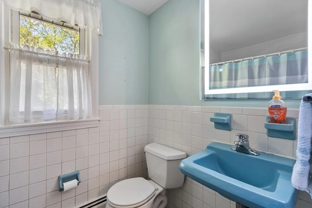 Photo of 122 Milton St