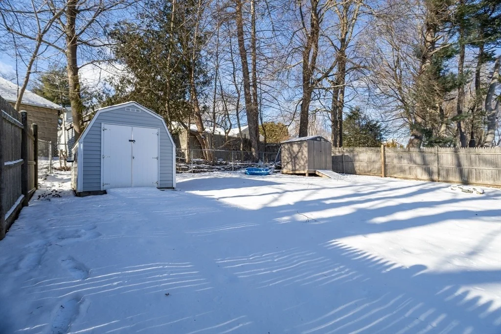 Photo of 23 Tiverton Parkway