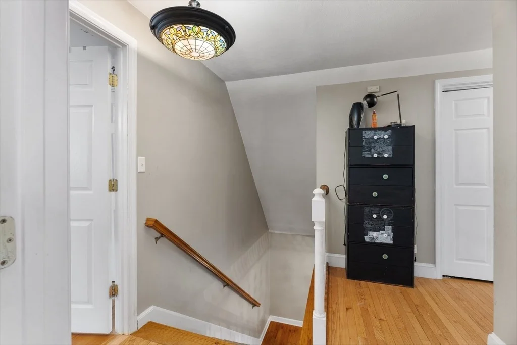 Photo of 1236 Woonsocket Hill Road