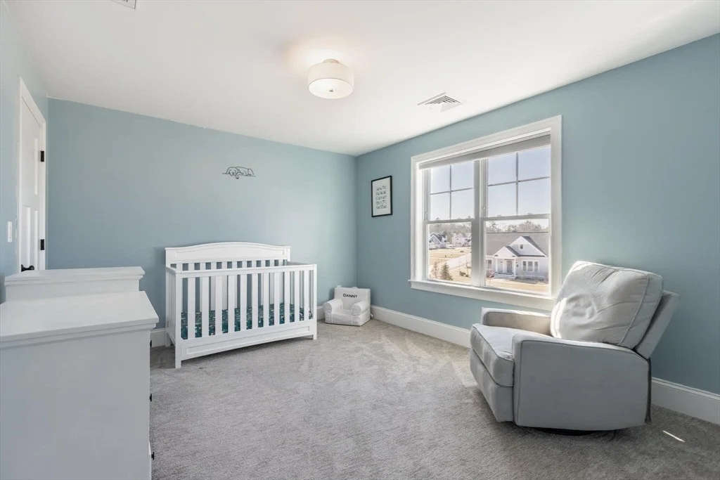 Photo of 10 Rochambeau Ave