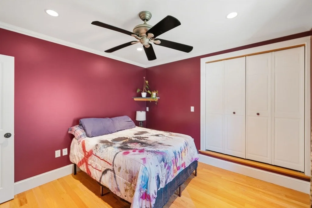 Photo of 55 Winthrop Ave