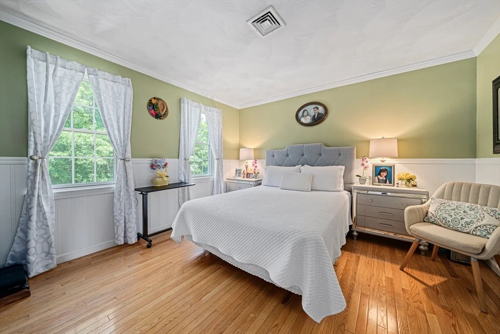 Photo of 136 Wolf Pond Road
