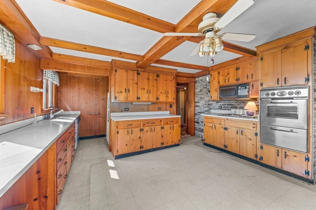 Photo of 90 Water St