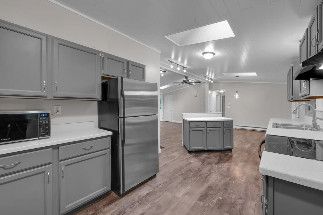 Photo of 139 Podunk Rd