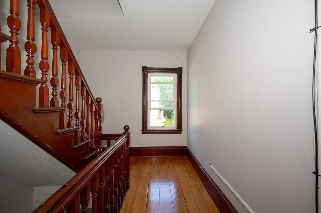Photo of 192 Vernon St